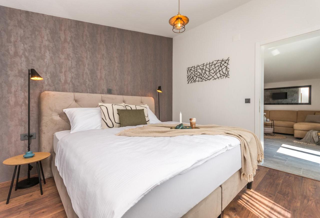 Marilu Luxury Apartments Drage Eksteriør bilde