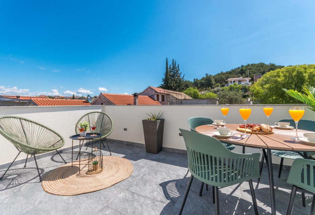 Marilu Luxury Apartments Drage Eksteriør bilde