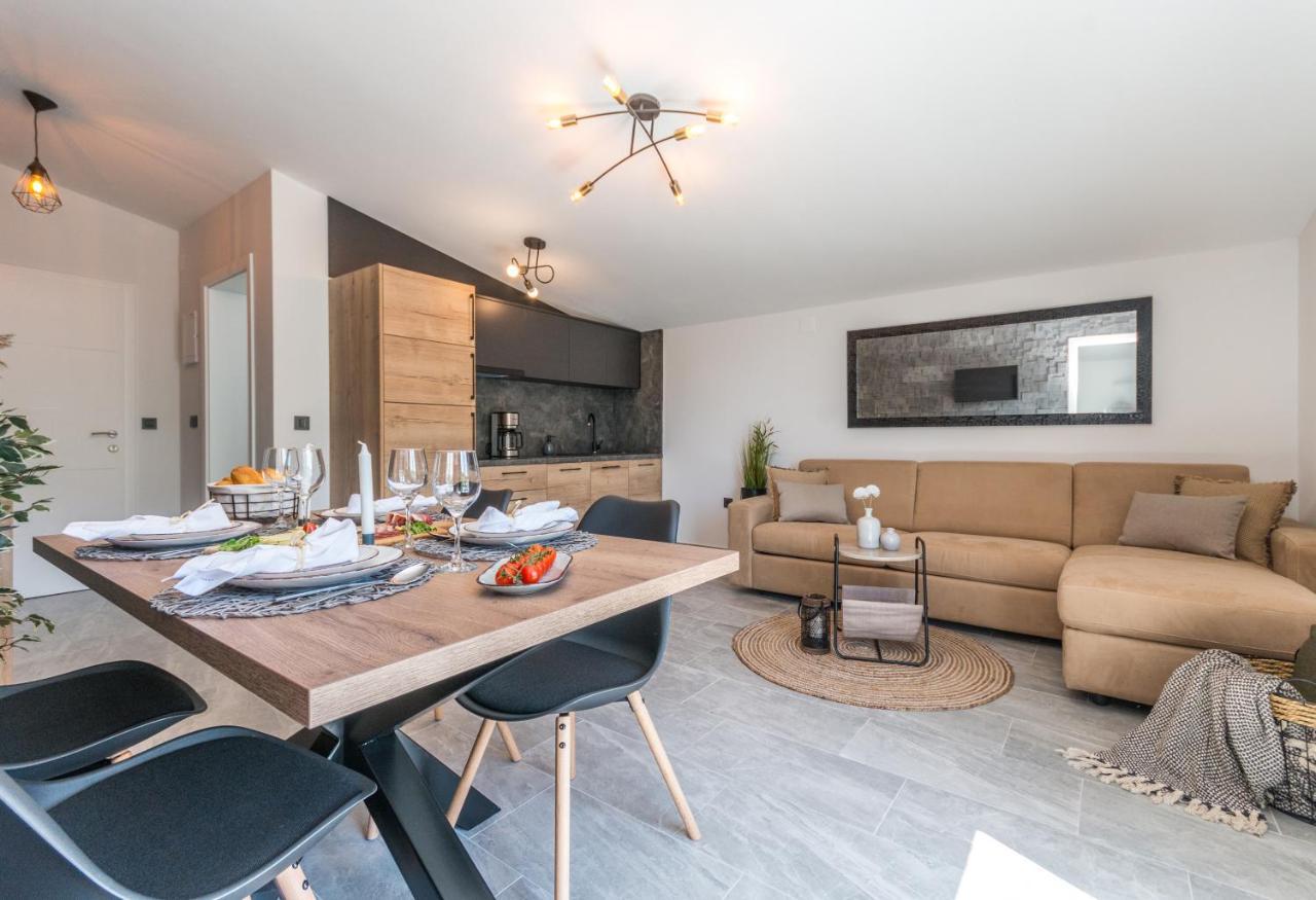 Marilu Luxury Apartments Drage Eksteriør bilde