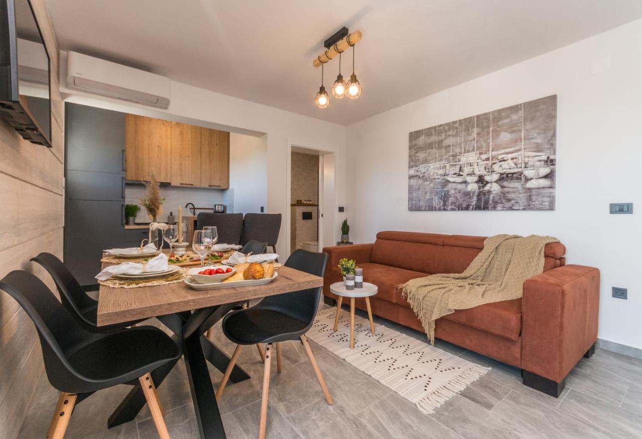 Marilu Luxury Apartments Drage Eksteriør bilde
